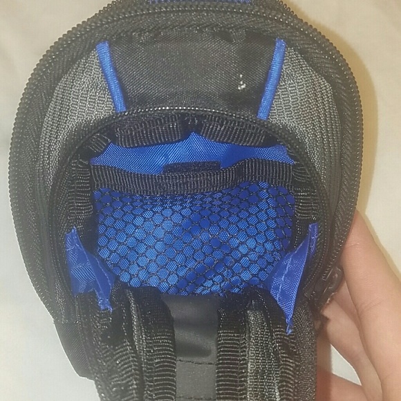 !!CASE LOGIC DIGITAL CAMERA CASE!! - Picture 3 of 4