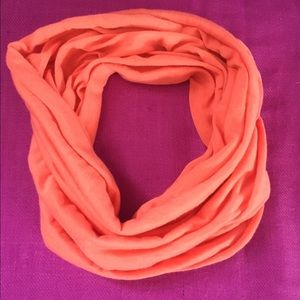 Coral Headband, wear it multiple ways!