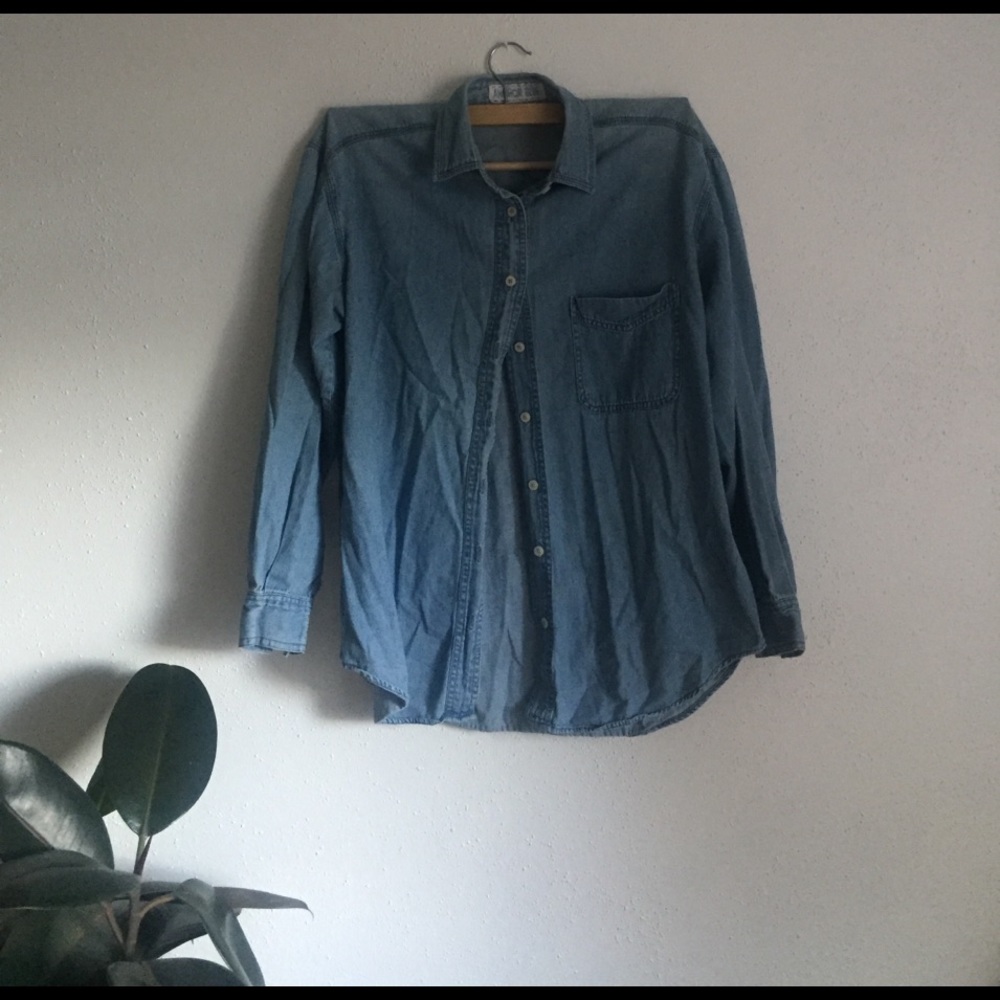 Denim buttondown shirt