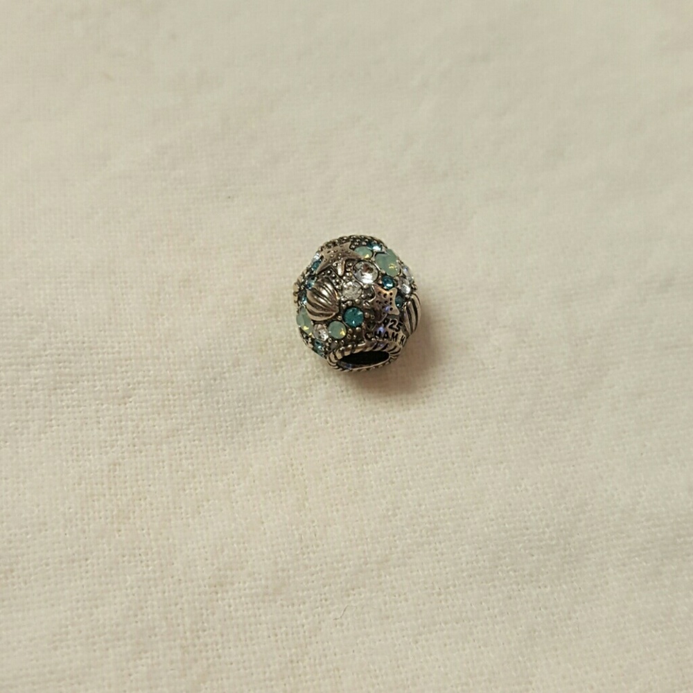 Authentic Chamilia blue ocean bead