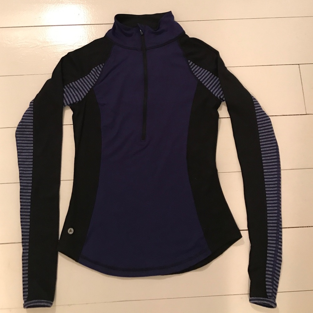 90 Degree half zip Performance top