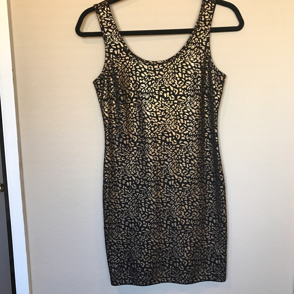 Forever 21 bodycon gold cheetah print dress