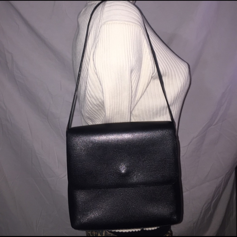 Gucci Leather Shoulder Bag