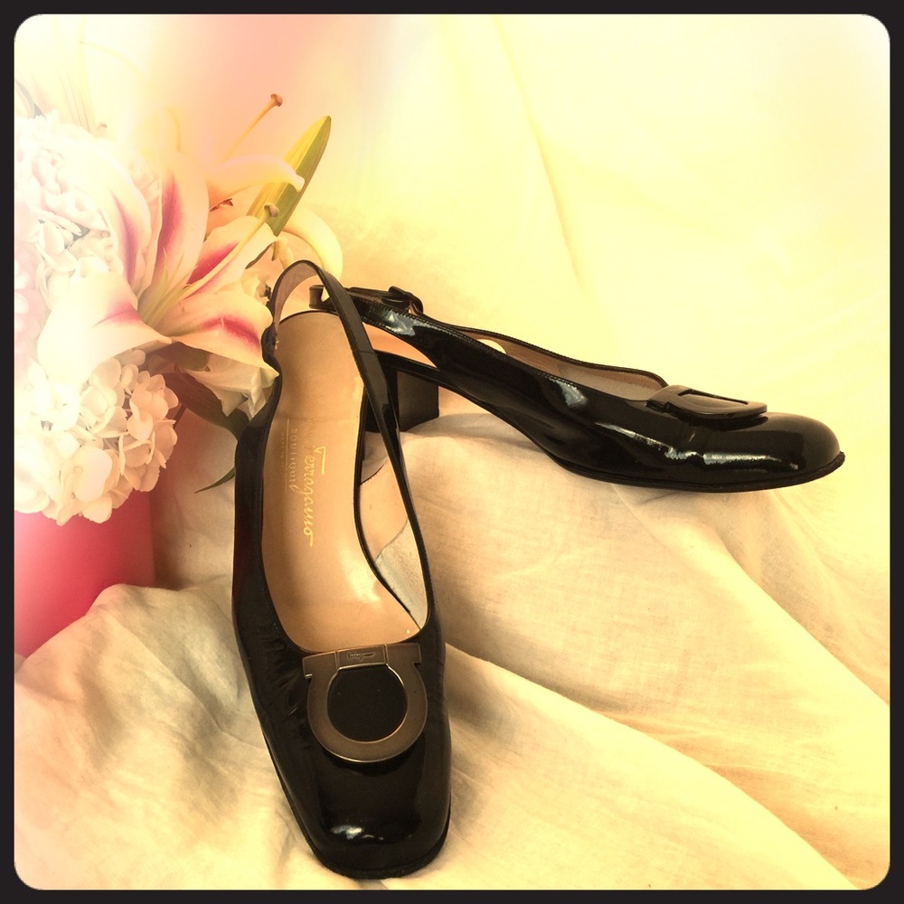 Salvatore Ferragamo classic patent sling backs 9 A2