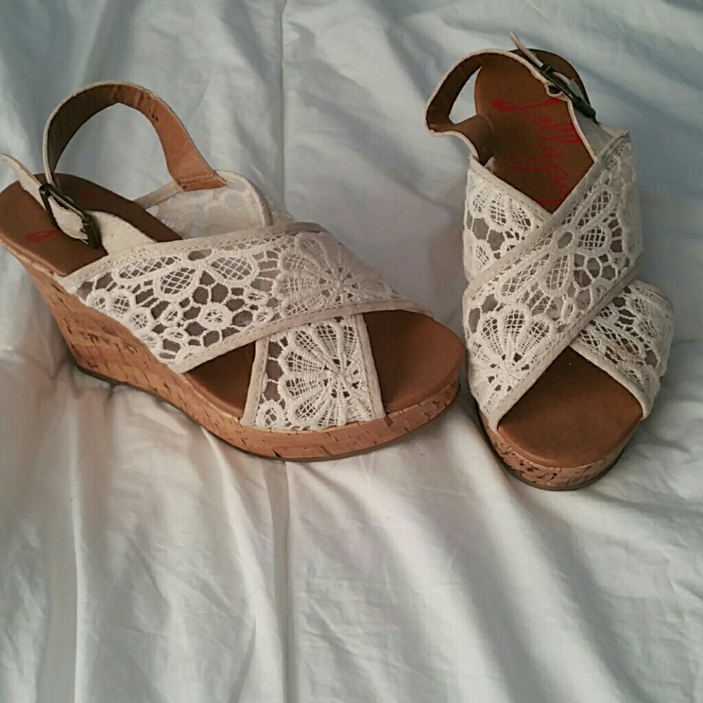 Jelly Pop white lace wedges