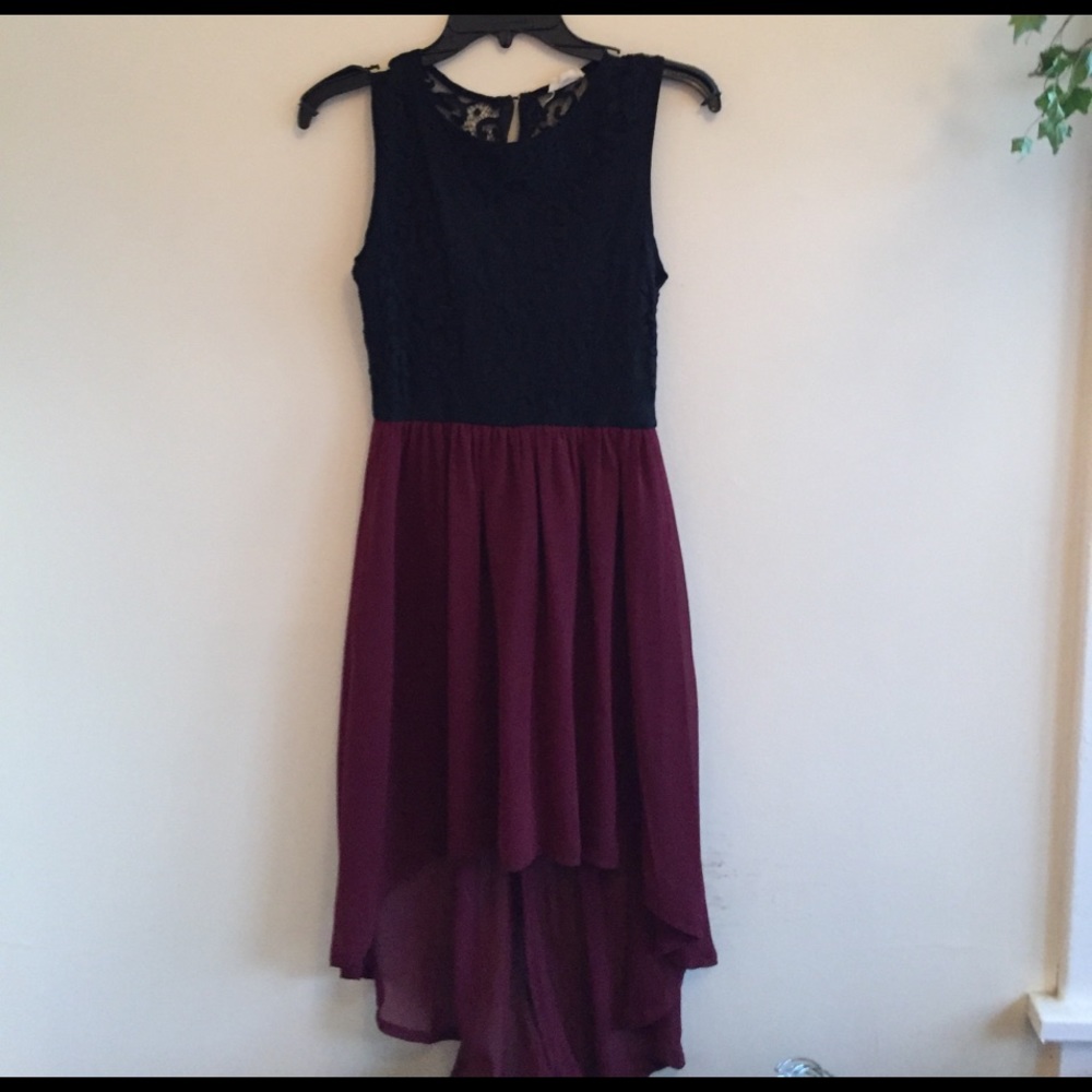 Dress. High low