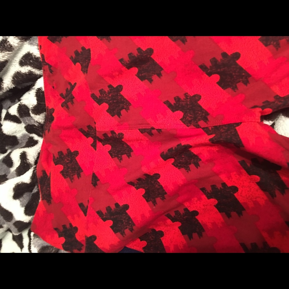 Brand NWOT puzzle piece LuLaRoe leggings.. OS