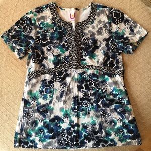Women's Medical Scrub Top sz M