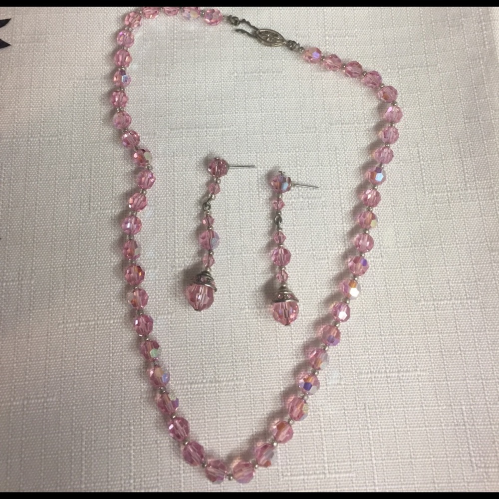 Sparkling gemstone necklace and earring set.
