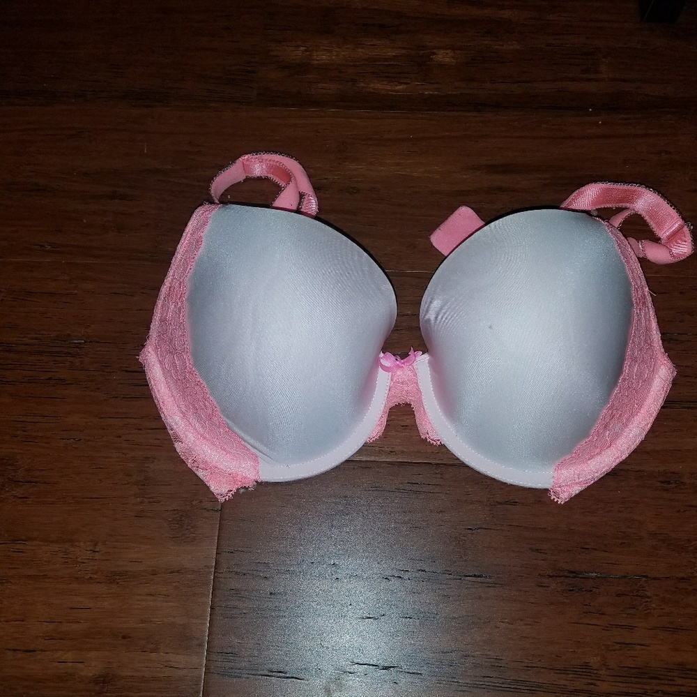 32dd victoria's secret bra
