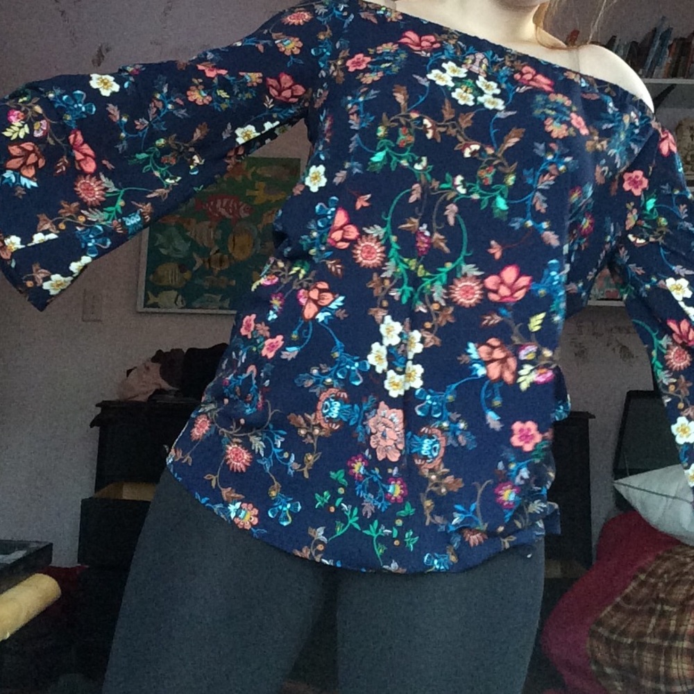 Off the shoulder bohemian flowy top