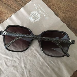 Gucci Sunglasses Dark Brown w/ Gold Glitter detail