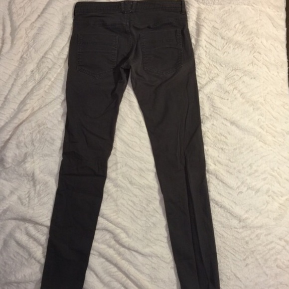 Gray diesel jeans size 28 - Picture 3 of 3