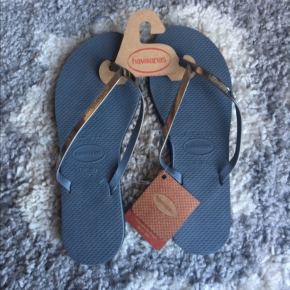 Navy Blue Slim Havaianas flip flops