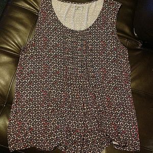 Sleeveless tank top blouse
