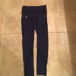Lululemon inspire tight size 4