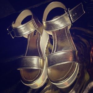 Soda Platform Sandals