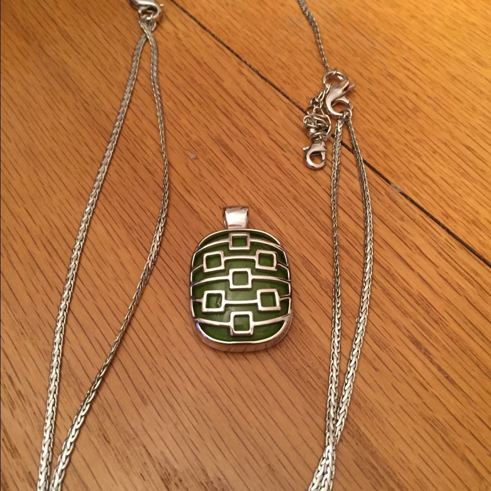 Lia Sophia necklace w removable pendant