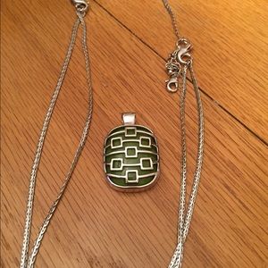 Lia Sophia necklace w removable pendant