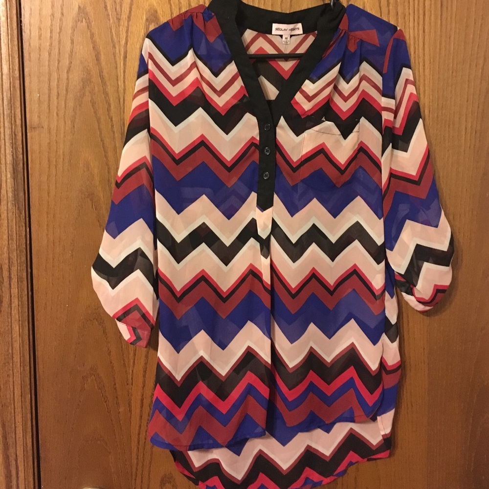 Chevron top