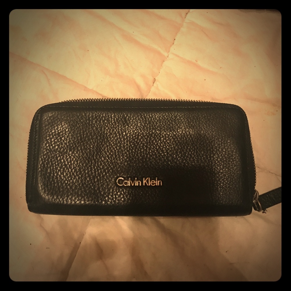 Calvin Klein black leather zip around wallet