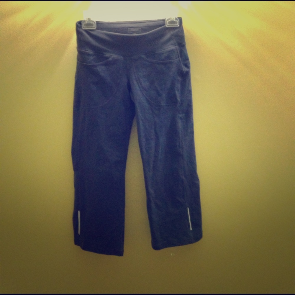Athleta Capri pants