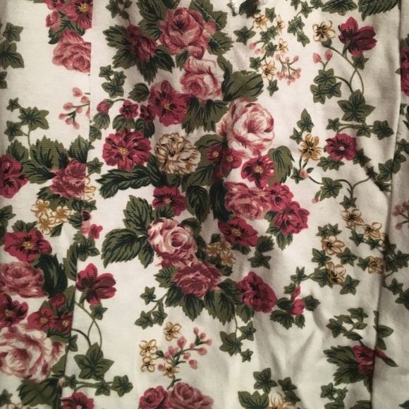 Floral onesie - Picture 2 of 4