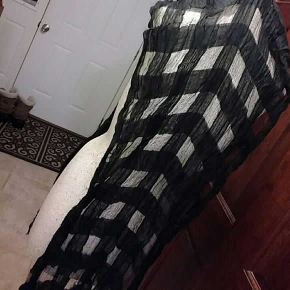 Scarf black on blavk plaid  24x80 inched - Picture 1 of 2