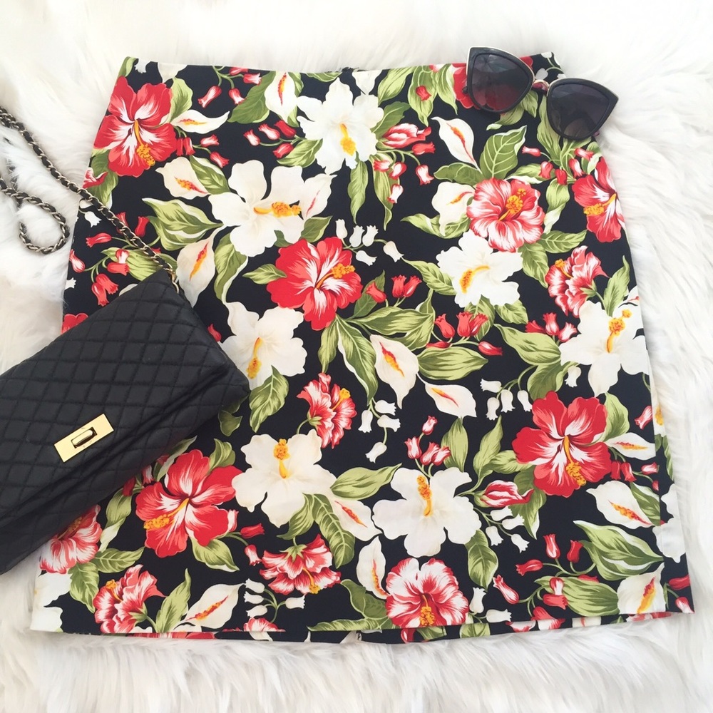 JONES NEW YORK MINI SKIRT