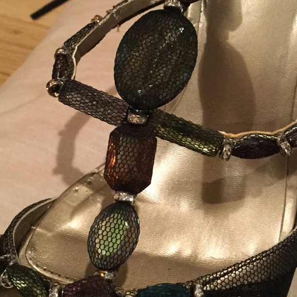 Open toe heels - Picture 3 of 6