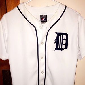 Used Cabrera Tigers jersey