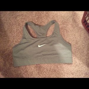 Nike drifit sports bra