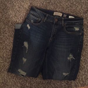 GIRLFRIEND JEANS