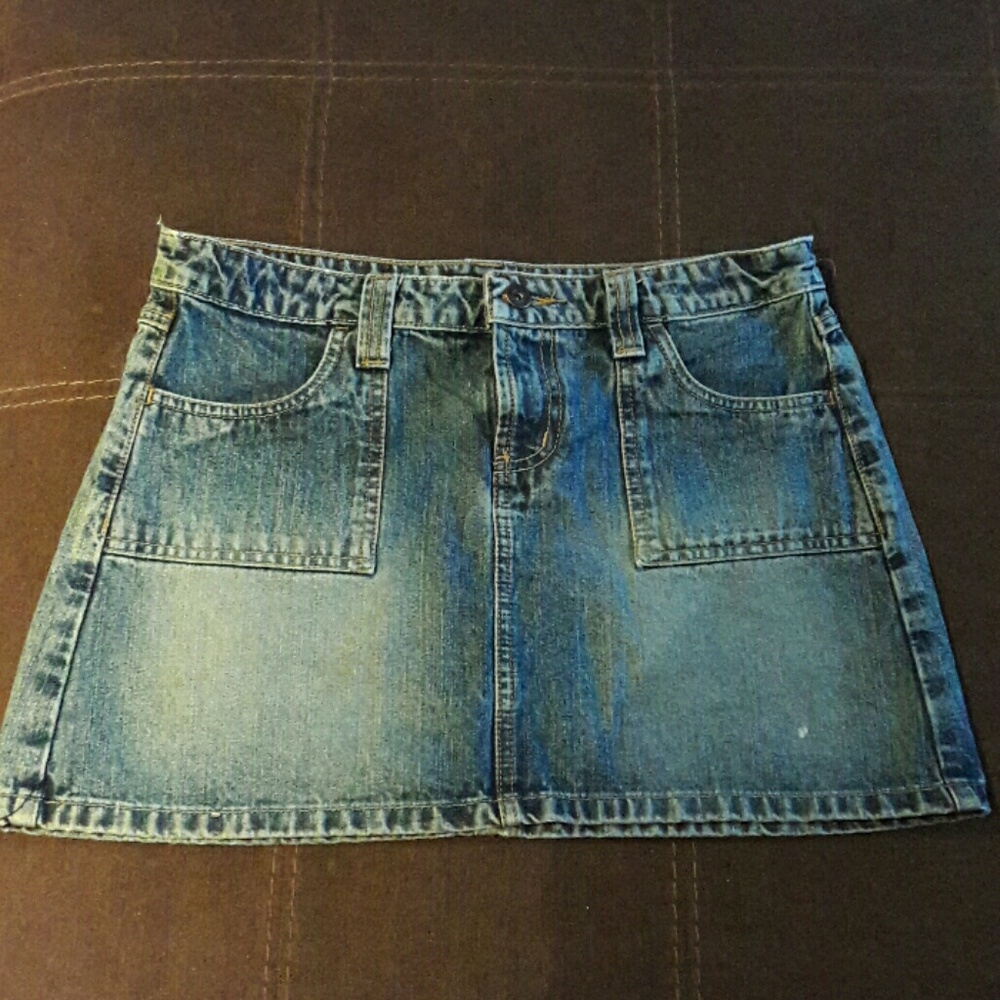 Cute jeans skirt