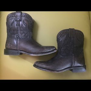 Frye Short western boot sz 7.5
