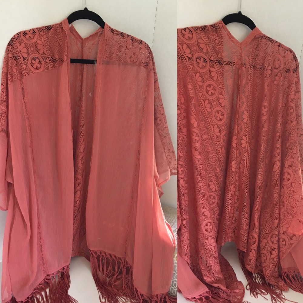 Floral Lace Cover Wrap Top Plus 0/1