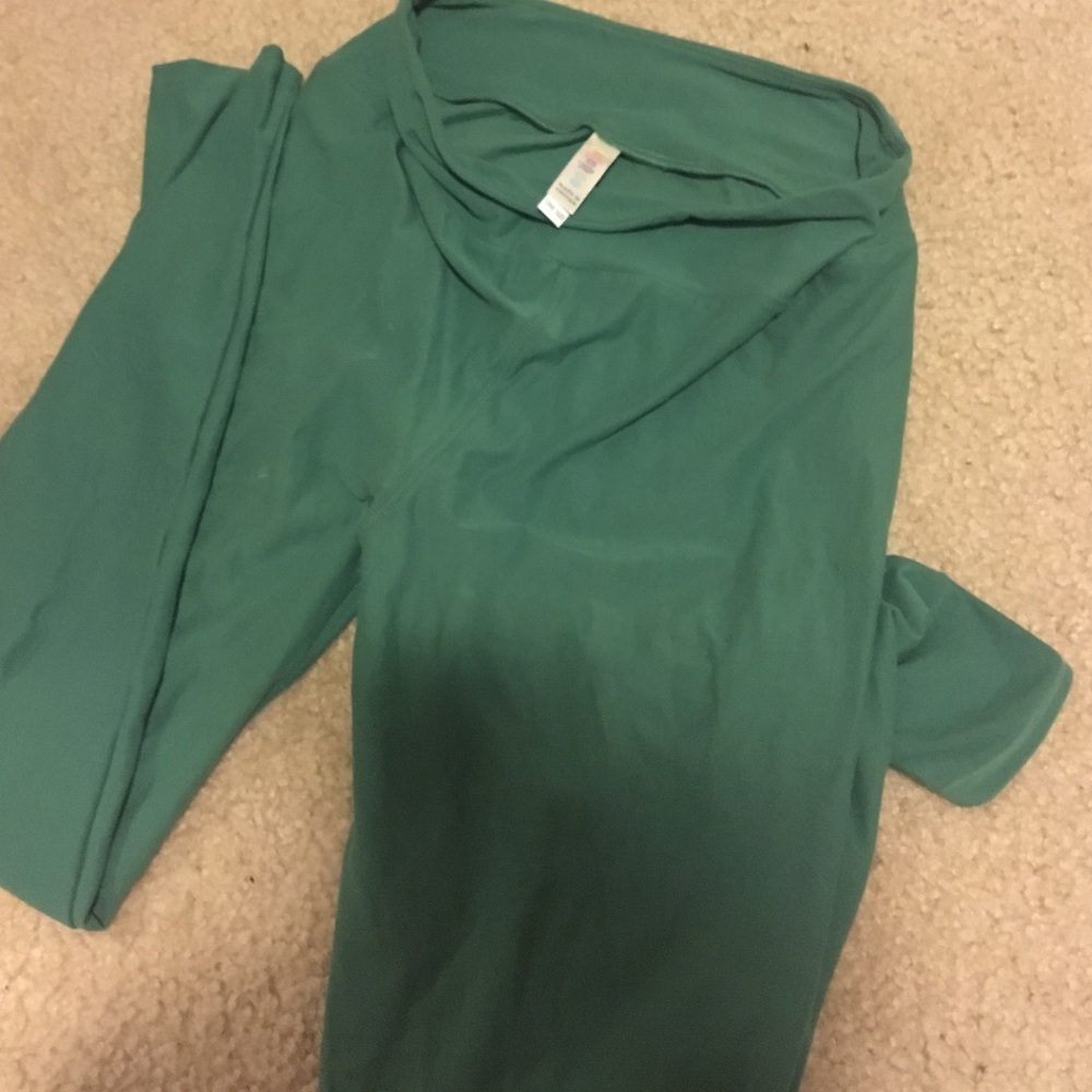 NWOT Buttery soft lularoe leggings