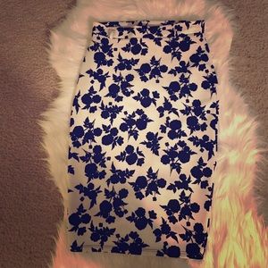 Black and cream floral pencil skirt