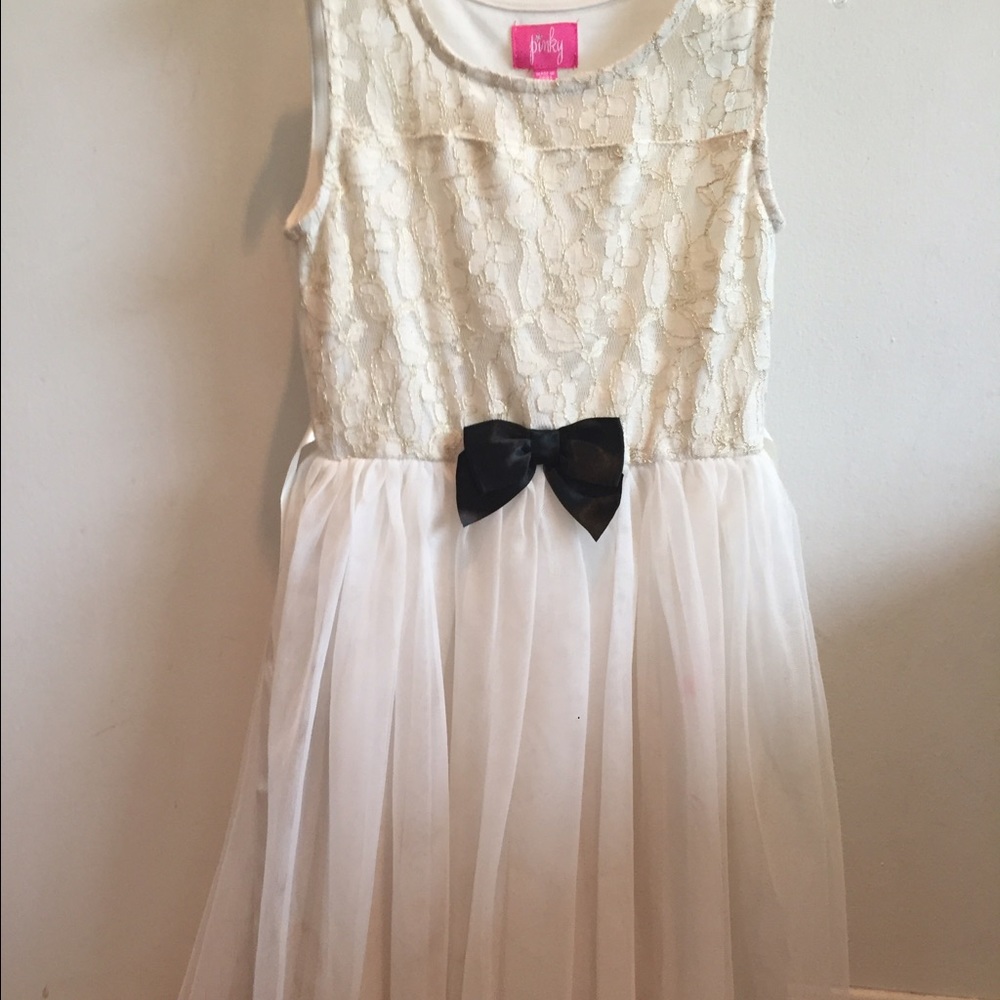 Girls dress