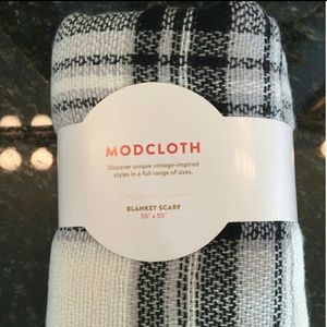 ModCloth Accessories - MODCLOTH Loch and Key Blanket Scarf. NEW ModCloth Accessories - MODCLOTH Loch and Key Blanket Scarf. NEW