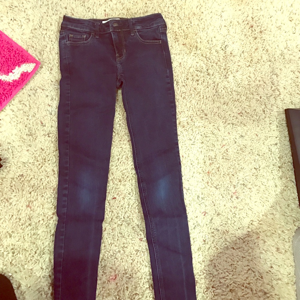 Hollister jeans