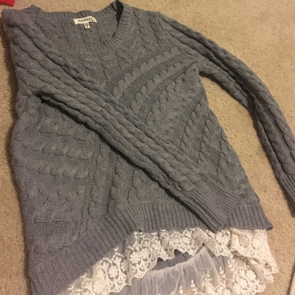 Knit sweater with beautiful lace