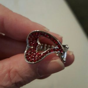 Papparazzi red heart stretch ring