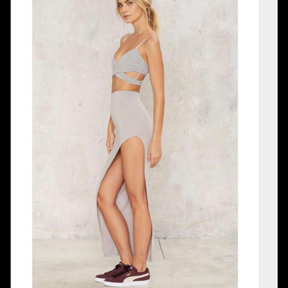nasty gal hit a curve gray asymmetric skirt - Picture 1 of 4