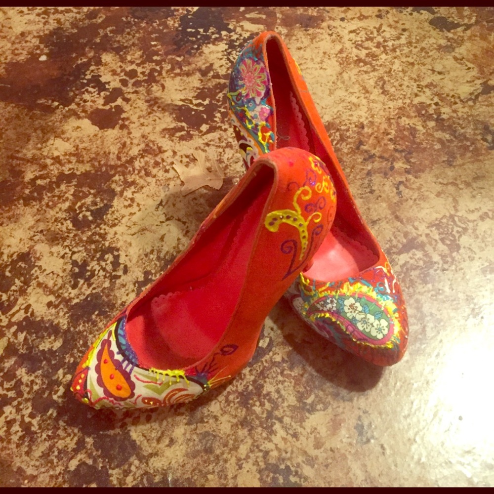 Hand painted heels!