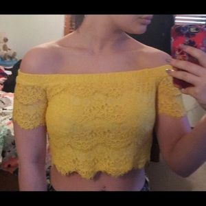 Cute yellow lace crop top