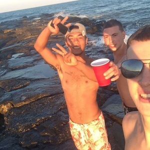 Meet your Posher, Derek