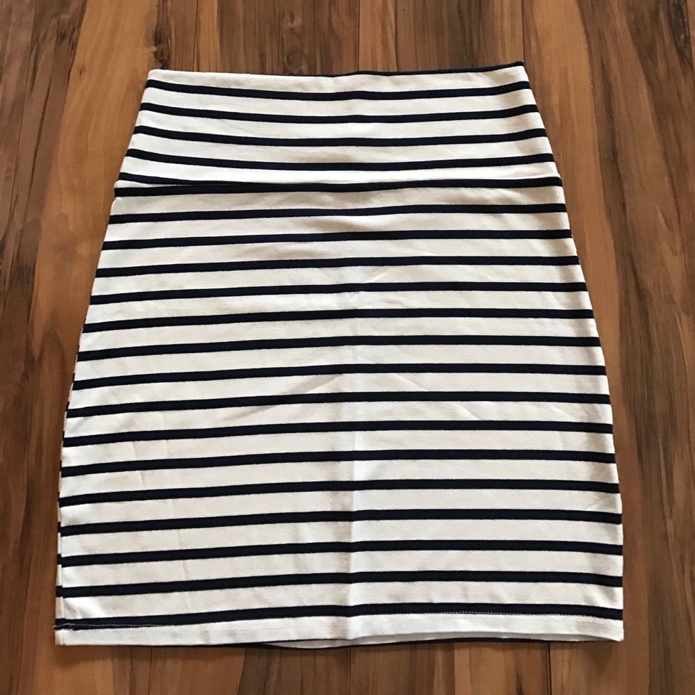 Fighting Eel Navy White Stripe Mini Skirt S Small