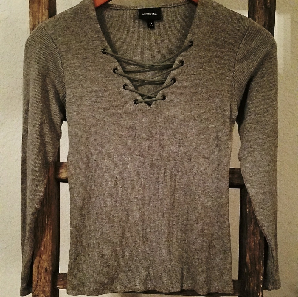 XS WHOWHATWEAR Long Sleeve Shirt