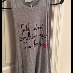 NWT- Kendall&Kylie Tee